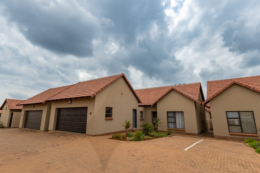 3 Bedroom Property for Sale in Wild Olive Estate Free State